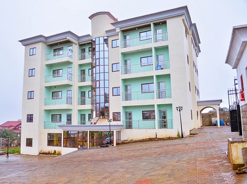 Houses, Apartments and land in Cameroon for rent and sale.